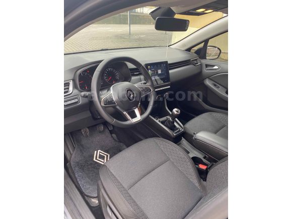Sahibinden Renault Clio 1.0 TCe Touch 2023 Model 