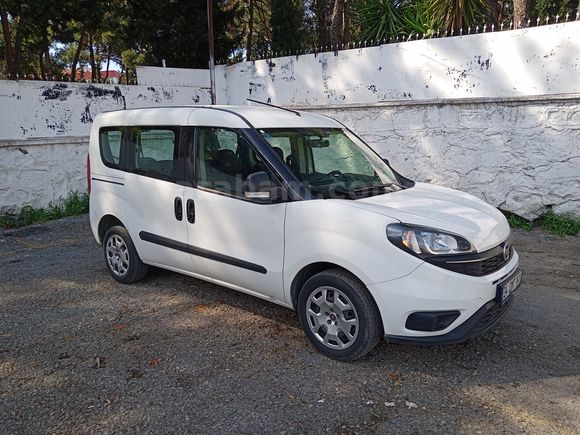 Öğretmenden kazasız Otomobil ruhsatlı 2020 çıkışlı 1.6 Doblo Panorama 