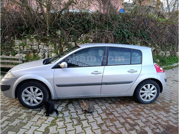 Sahibinden Renault Megane 1.6 Expression 2008 Model   Gri