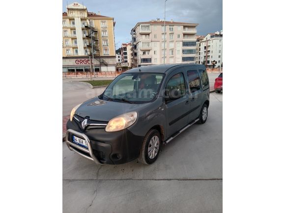 Sahibinden Renault Kangoo Multix 1.5 dCi Joy 2013 Model