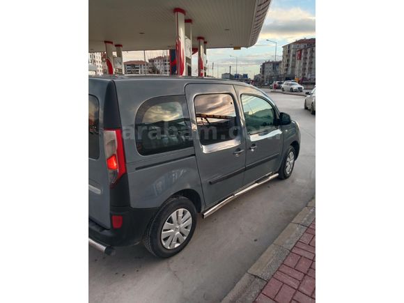 Sahibinden Renault Kangoo Multix 1.5 dCi Joy 2013 Model