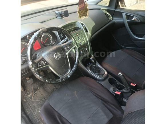 Sahibinden Opel Astra 1.6 Edition 2013 Model