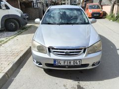 Sahibinden Kia Cerato 1.5 CRDi Advance 2005 Model  250.000 km Gri (Gümüş)