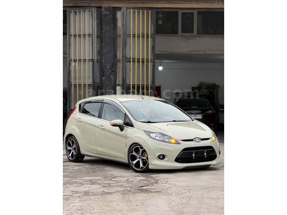 Sahibinden Ford Fiesta 1.4 Trend 2009 Model 