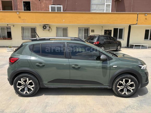 Sahibinden Dacia Sandero Stepway 1.0 Tce Expression 2022 Model  69000 Yeşil LPG LI