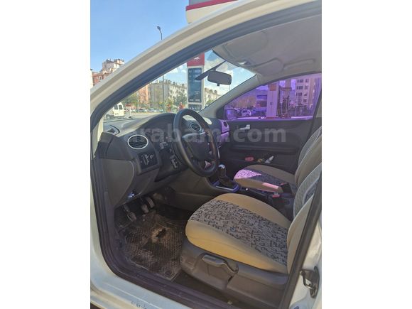 Sahibinden Ford Focus 1.6 TDCi Trend 2006 Model 