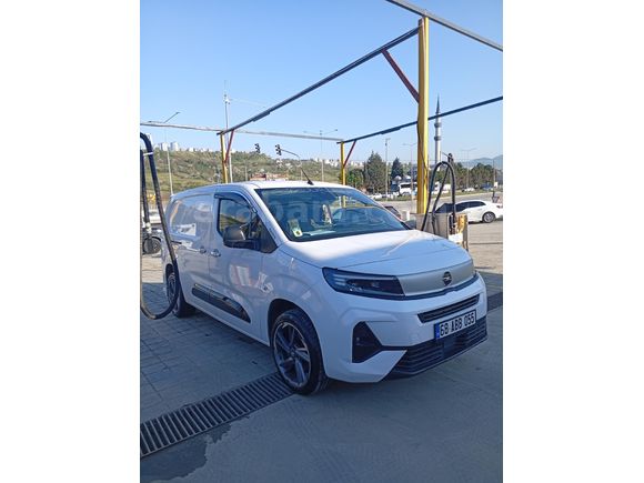 Sahibinden Opel Combo 1.5 CDTI Ultimate XL 2024 Model