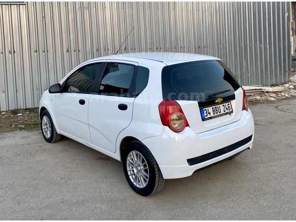Sahibinden Chevrolet Aveo 1.2 LS 2011 Model  245.000 km Beyaz