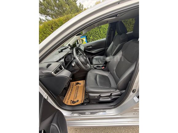 Sahibinden 2023 Corolla 1.5Passion XPack LPG Otmt 46840Km Hatasz