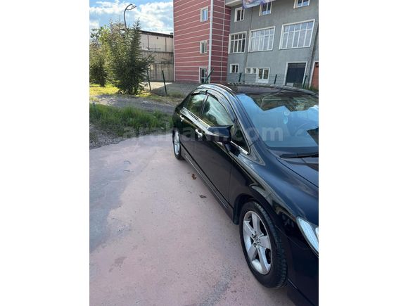 Sahibinden Honda Civic 1.6i VTEC Premium 2007 Model