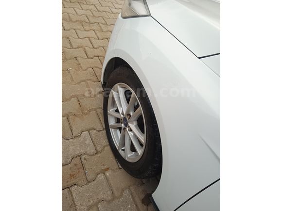Sahibinden Ford Focus 1.5 TDCi Trend X 2015 Model
