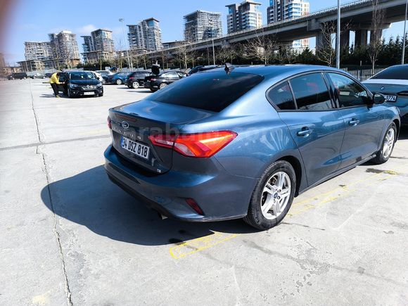 Sahibinden Ford Focus 1.5 Ti-VCT Trend X 2020 Model  74.000 km Mavi (metalik) kısa süreliğine indirim