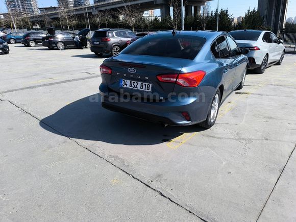 Sahibinden Ford Focus 1.5 Ti-VCT Trend X 2020 Model  74.000 km Mavi (metalik) kısa süreliğine indirim