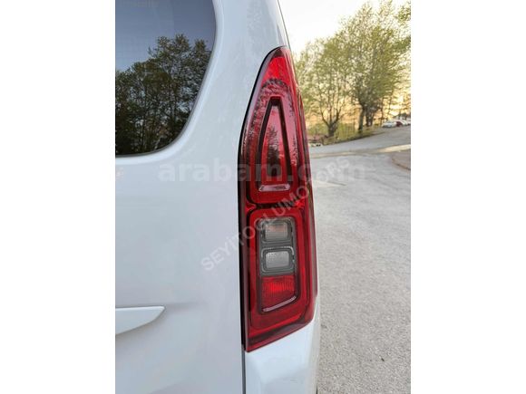 HATASIZ 46.000 KM OPEL COMBO LIFE EDİTİON