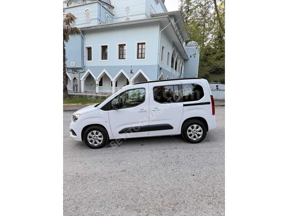 HATASIZ 46.000 KM OPEL COMBO LIFE EDİTİON