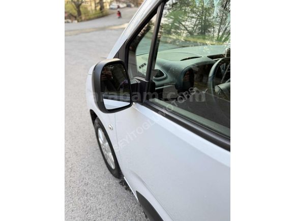 HATASIZ 46.000 KM OPEL COMBO LIFE EDİTİON