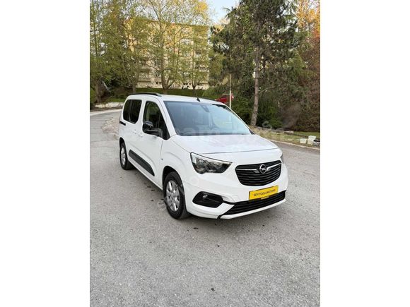 HATASIZ 46.000 KM OPEL COMBO LIFE EDİTİON