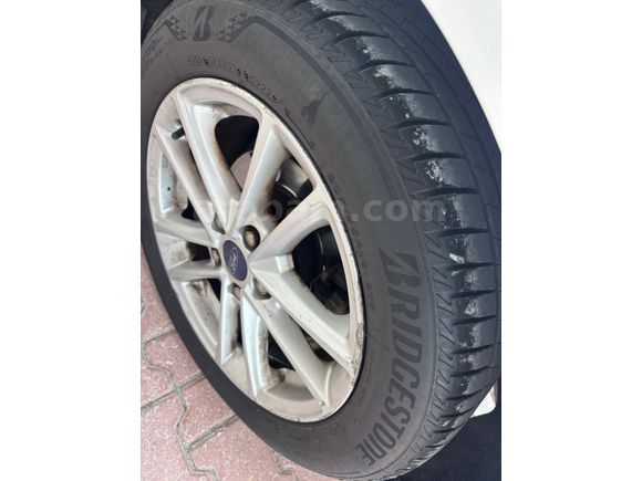 Sahibinden Ford Focus 1.6 TDCi Trend X 2015 Model 