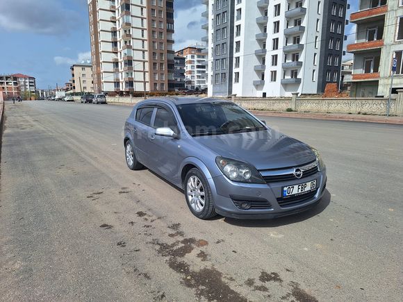 Öğretmenden temiz garaj aracı