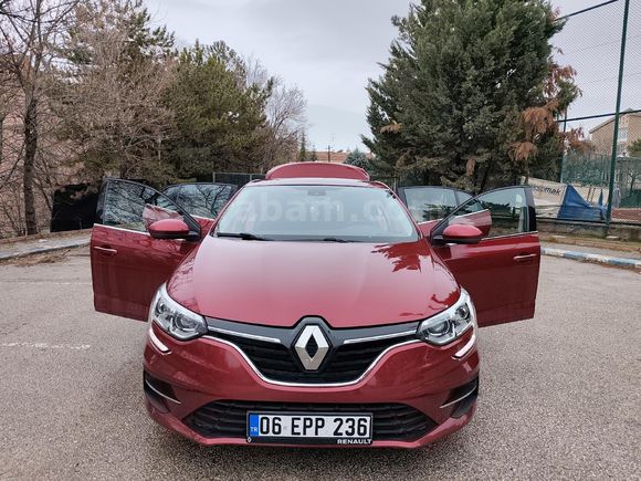 Sahibinden Renault Megane 1.3 TCe Touch 2023 Model