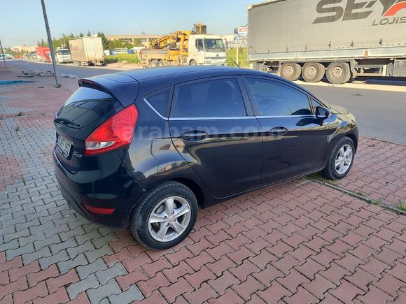 Düşük Km 1.4 TDCi Titanium 2009 Model