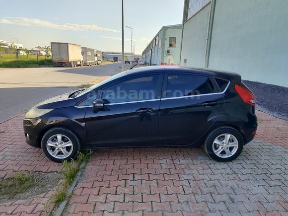 Düşük Km 1.4 TDCi Titanium 2009 Model