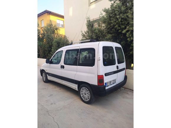 Sahibinden Citroen Berlingo 1.9 D SX 2003 Model  221.000 km Beyaz