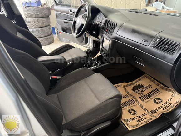 GÜNEŞ OTOMOTİV VW GOLF 2003 MODEL 1.6 16VALF PACİFİC CAM GİBİ