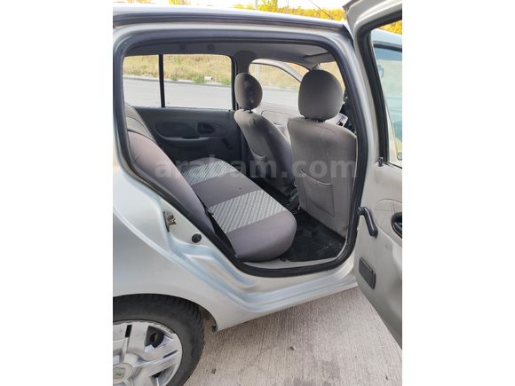 Sahibinden Renault Clio 1.5 dCi Expression 2003 Model  330.000 km Gri