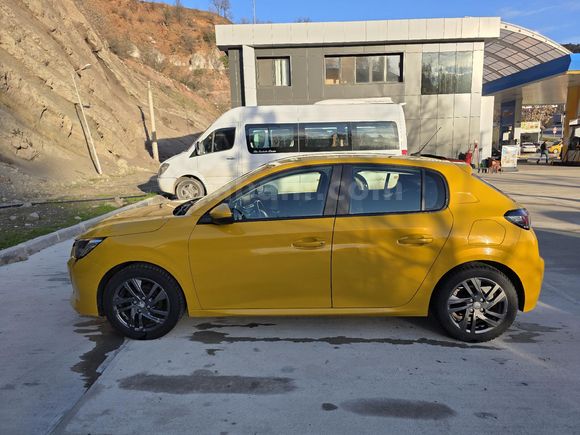 Sahibinden Peugeot 208 1.2 PureTech Active 2021 Model  105.000 km