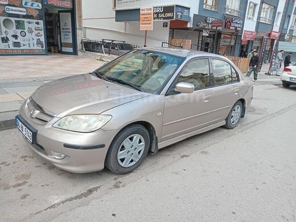 Sahibinden Honda Civic 1.6i VTEC LS 2005 Model
