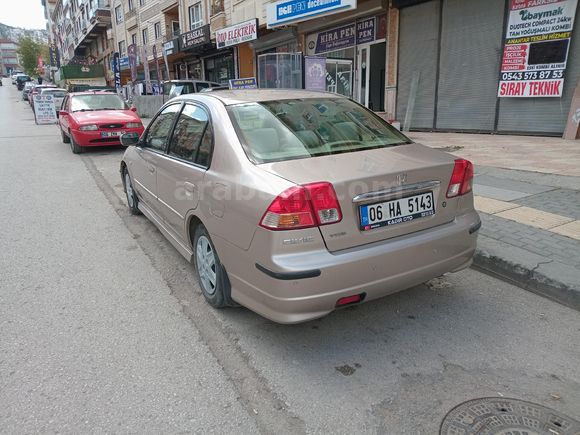 Sahibinden Honda Civic 1.6i VTEC LS 2005 Model