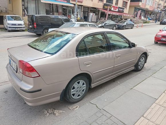 Sahibinden Honda Civic 1.6i VTEC LS 2005 Model