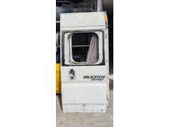 Fiat Ducato Sağ Bagaj Kapağı