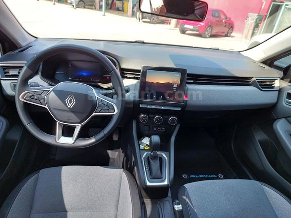 Sahibinden Renault Clio 1.0 TCe Evolution 2024 Model