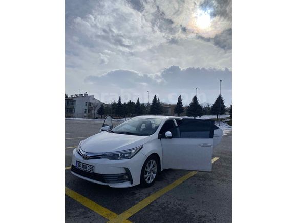Sahibinden Toyota Corolla 1.4 D-4D Advance 2017 Model 