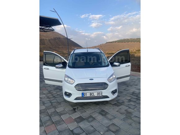 Sahibinden Ford Tourneo Courier 1.5 TDCi Titanium Plus 2021 Model 
