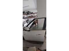 Range Rover sport sol ön kapı şoför hatasız sökme dolu