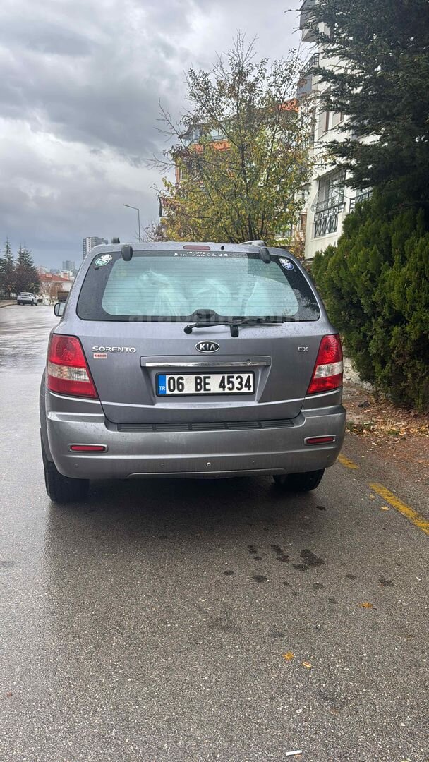 Sahibinden Kia Sorento 2.5 CRDi EX 2006 Model vebostalı tesla ekranlı 3