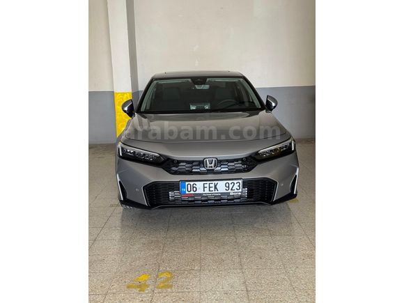 Sahibinden Honda Civic 1.5 i-VTEC Eco Elegance 2025 Model 
