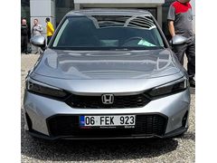 Sahibinden Honda Civic 1.5 i-VTEC Eco Elegance 2025 Model 