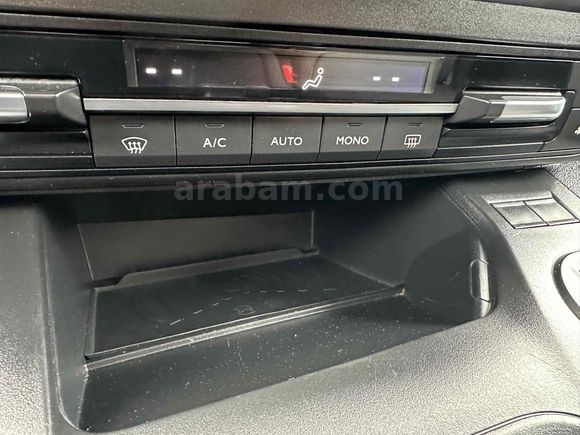 CAM TAVAN HATASIZ FUL+FUL  Opel Combo 1.5 CDTI Ultimate 2024 Model Van