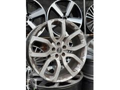 Landrover jant 22 inç 5x120 adet olarak mevcut