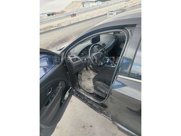 Sahibinden Renault Fluence 1.5 dCi Touch 2014 Model