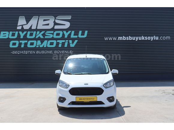 MBS BÜYÜKSOYLU'DAN 2023 FORD TOURNEO COURIER 1.5 TDCi DELUX