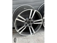 Porsche Panamera jantlar adet olarak verilir
