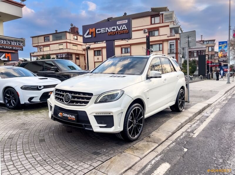 Galeriden Mercedes - Benz ML 63 AMG 2012 Model İstanbul 107.000 km Beyaz