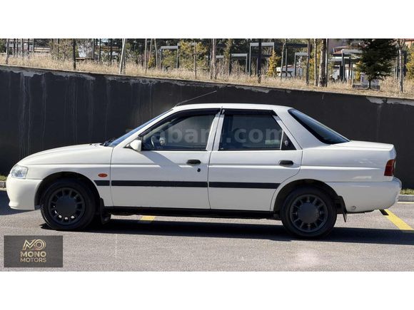 FORD / ESCORT / 1.6CLX / KLİMALI / GÜVENLİK PAKET