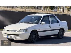 FORD / ESCORT / 1.6CLX / KLİMALI / GÜVENLİK PAKET