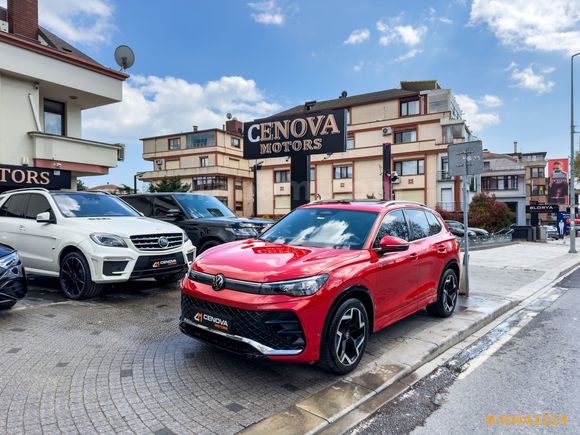 CENOVA MOTORS 2024 VOLKSWAGEN TİGUAN R-LİNE 1.5 eTSİ BOYASIZ